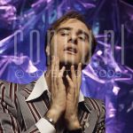 02-05-1978 Cockney Rebel at studio in Amsterdam.

[keywords]Posed, Headshot, Eyecontact, Singer[/keywords]